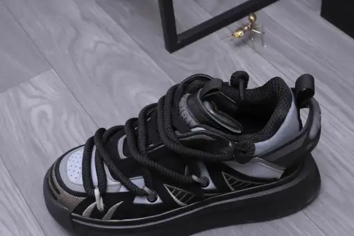 AMIRI 2025 Spring Summer Large Lace Sneakers Black