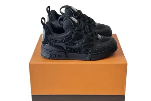 LV Skate Sneaker Black Colorway - 37