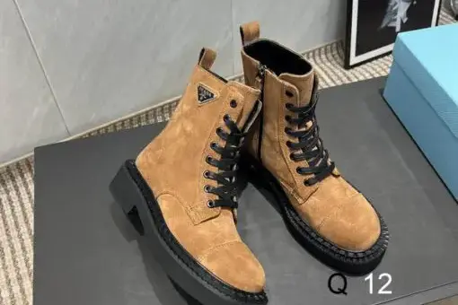Prada Leather Ankle Boots Beige - 42