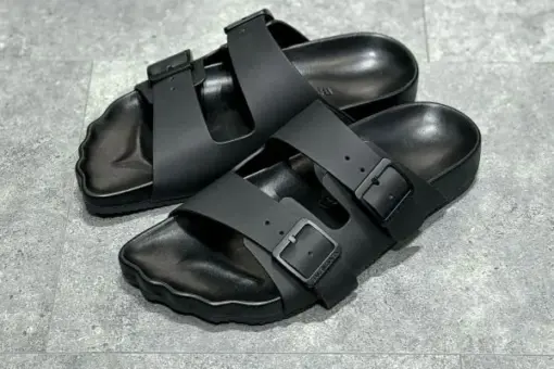 Balenciaga Slipper Black