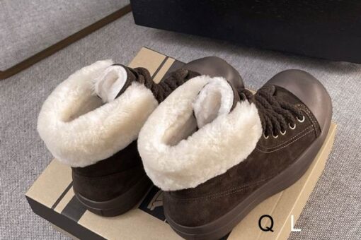 UGG Retro Sports Style Boots Dark Brown