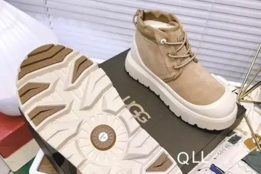 UGG Neumel Weather Hybrid White/Beige