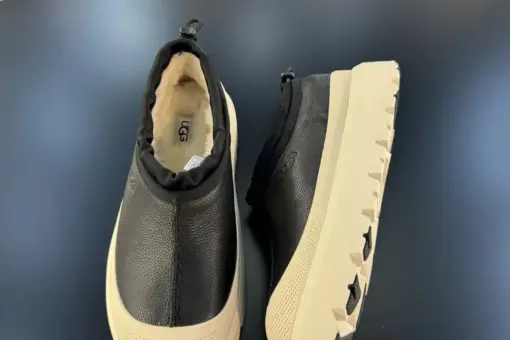 UGG Dames M Tasman Weather Hybrid Black/Beige