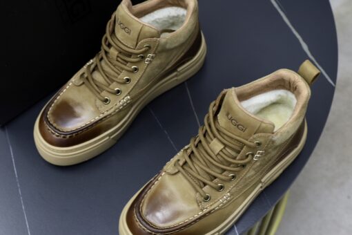 Ugg Liquify Merch Neumel Boot Suede Beige