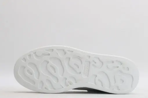 Alexander Mcqueen White Light Blue Rubber 2026 | Drip Kickz Alexander Mcqueen White Light Blue Rubber - Image 7