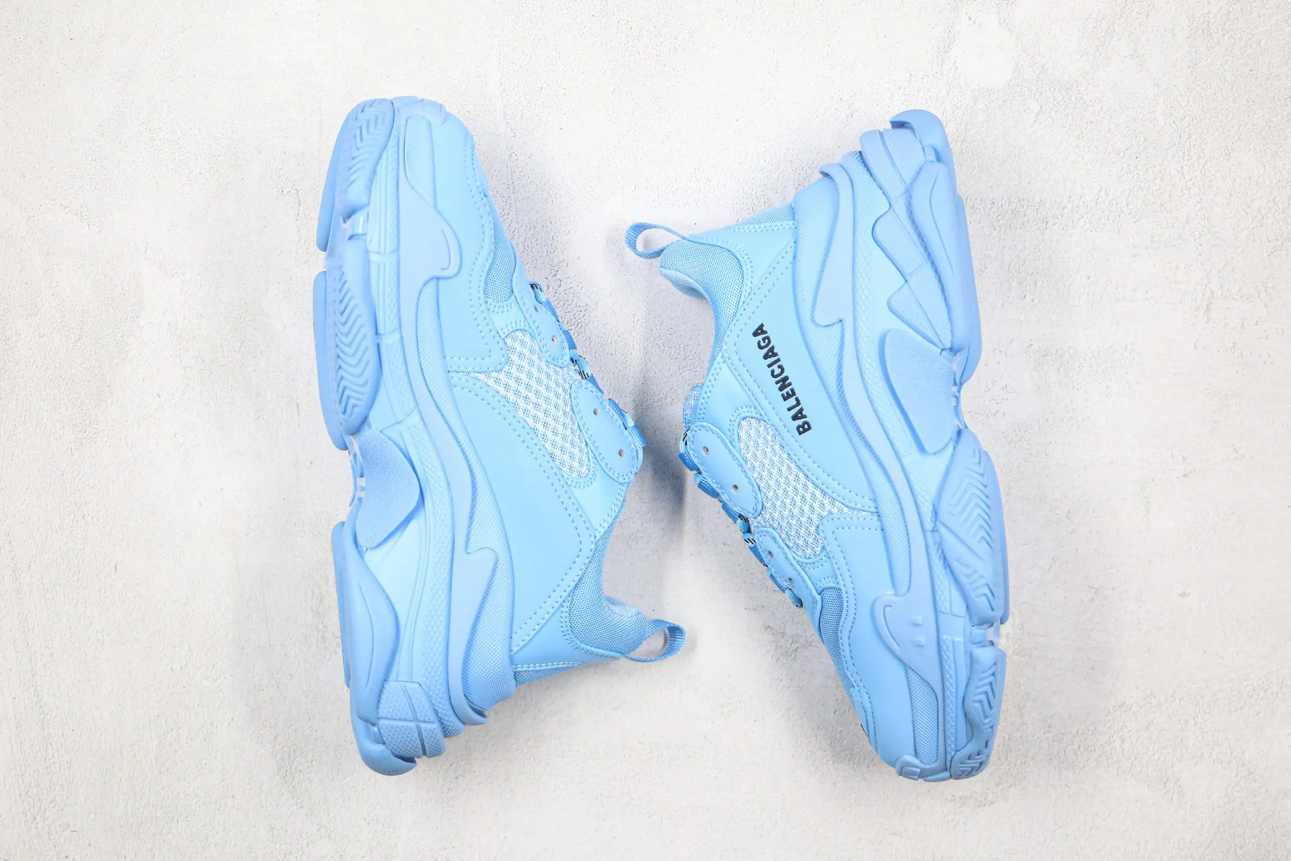 Triple S Blue 2026 | Drip Kickz Triple S Blue - Image 2