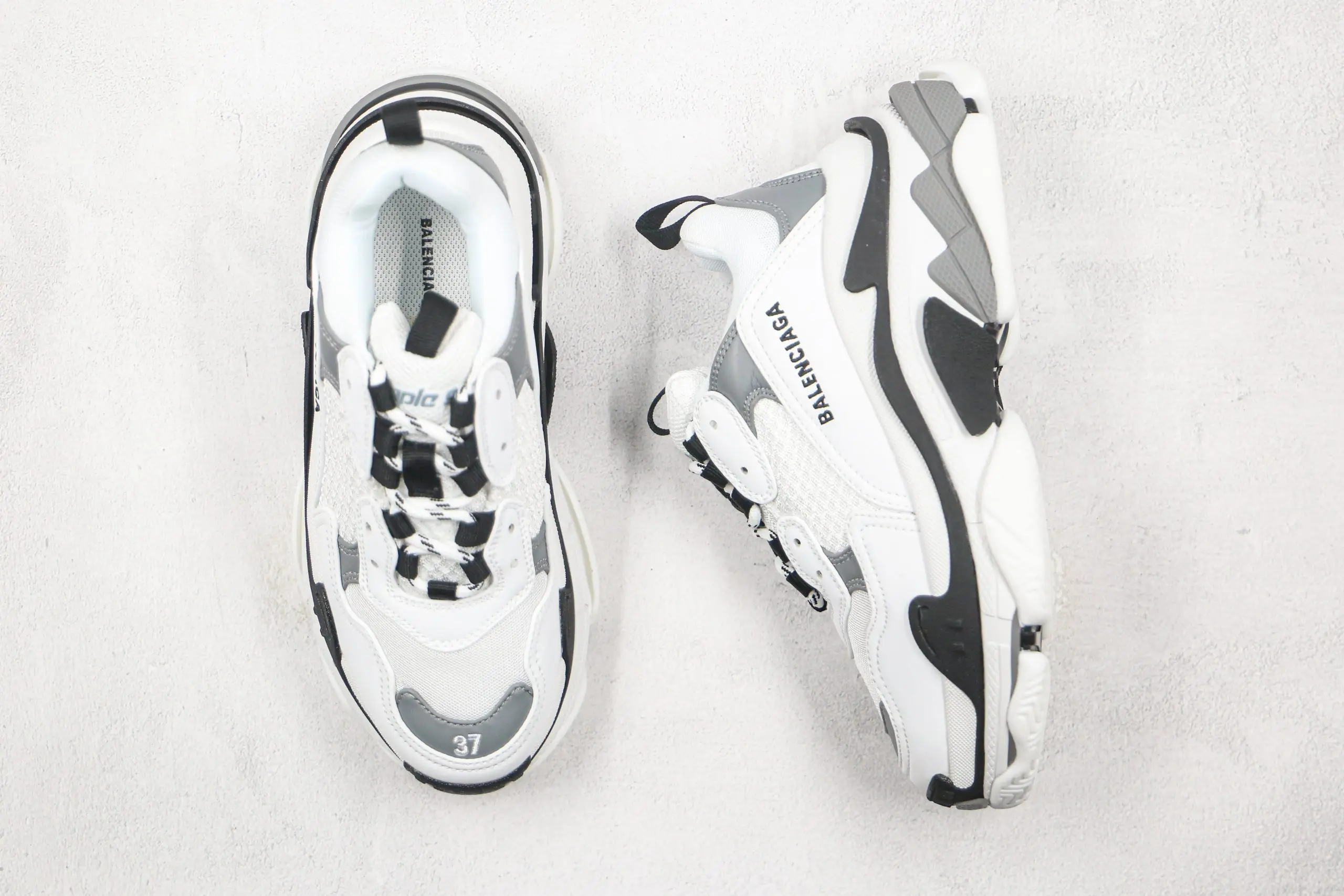 Triple S Black White 2026 | Drip Kickz Triple S Black White - Image 3