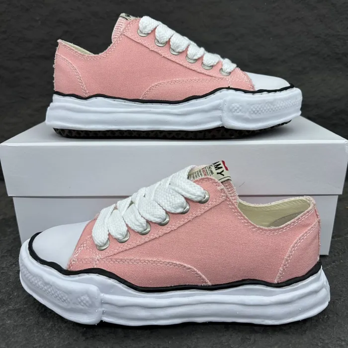 Maison Mihara Yasuhiro MMY Sneaker Pink 2026 | Drip Kickz Maison Mihara Yasuhiro MMY Sneaker Pink - Image 4