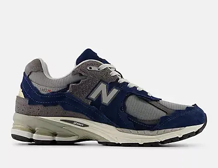New Balance 2002R NB Navy With Raincloud
