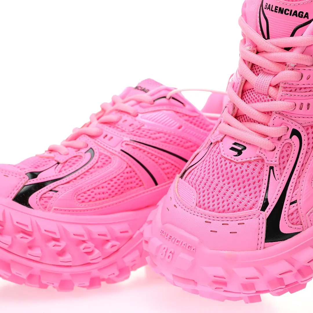 BALENCIAGA Defender Pink Rubber Platform Sneakers 2026 | Drip Kickz BALENCIAGA Defender Pink Rubber Platform Sneakers - Image 4