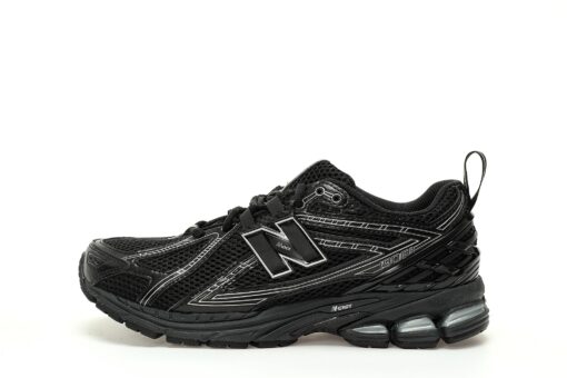 New Balance 1906R Black