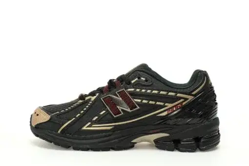 New Balance 1906R Black With Grey