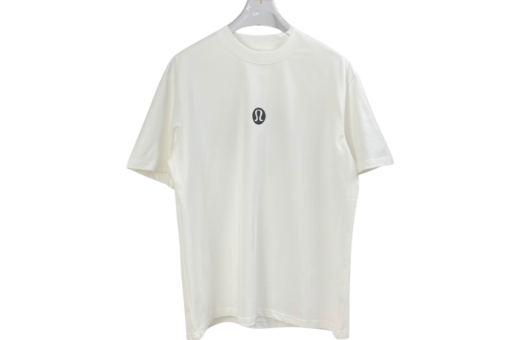 Lululemon T Shirt White With Logo On The Middle
