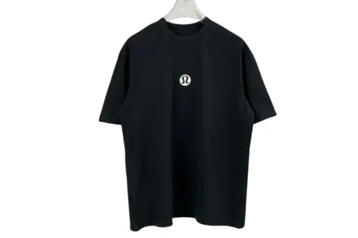 Lululemon T Shirt Black With Logo On The Middle
