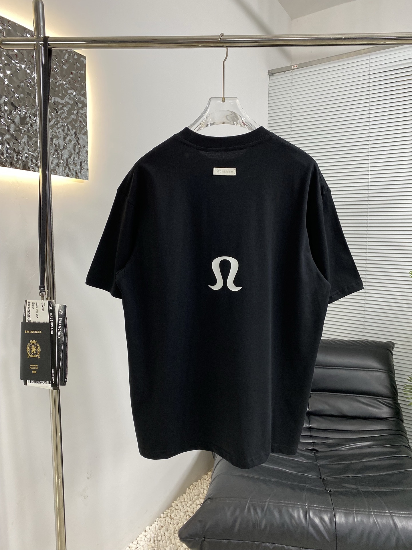 Lululemon T Shirt Heavyweight Classic-Fit Cotton Black 2026 | Drip Kickz Lululemon T Shirt Heavyweight Classic-Fit Cotton Black - Image 2
