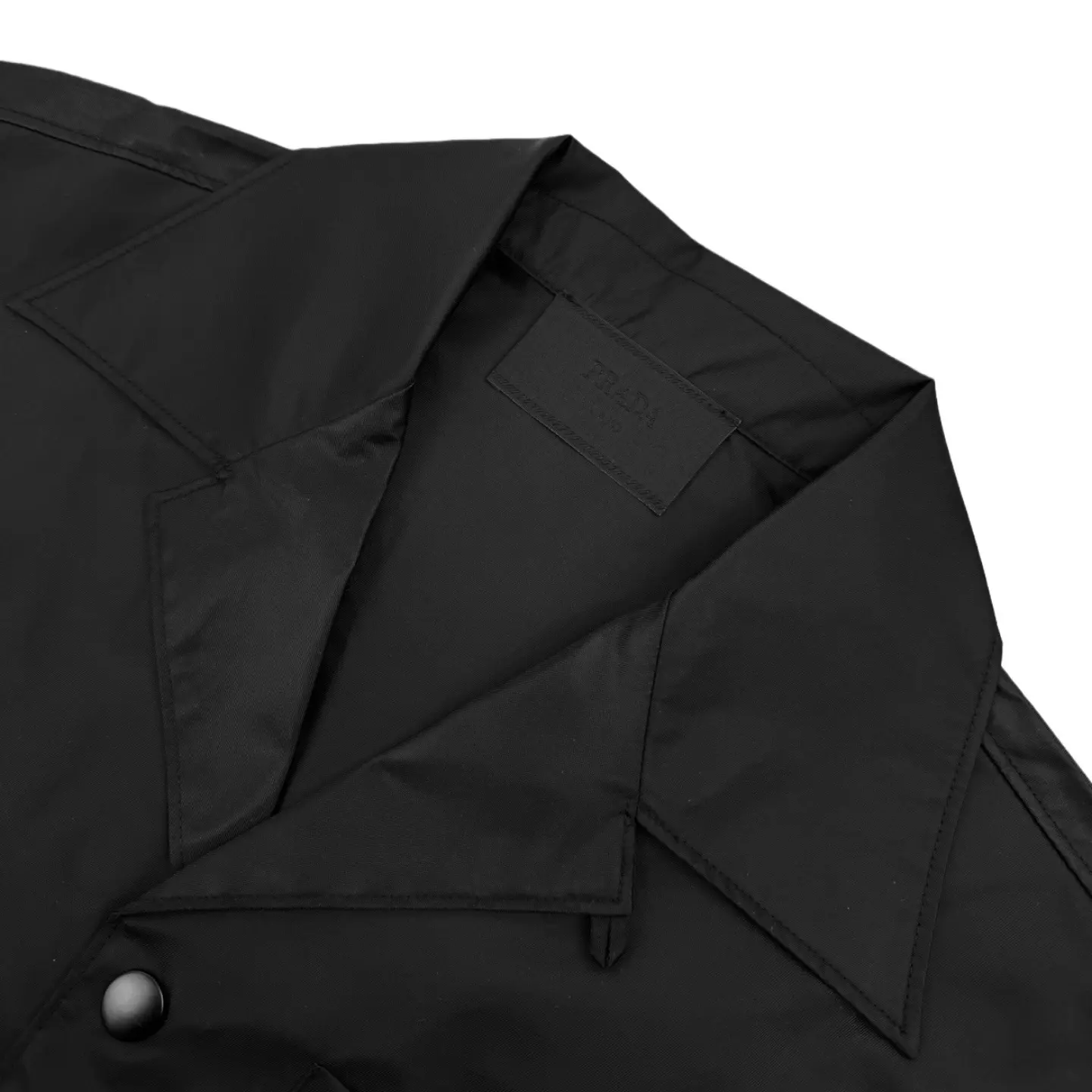 Prada Black Re-Nylon Short-Sleeved Shirt Boxy Fit Bowling Collar 2026 | Drip Kickz Prada Black Re-Nylon Short-Sleeved Shirt Boxy Fit Bowling Collar - Image 2