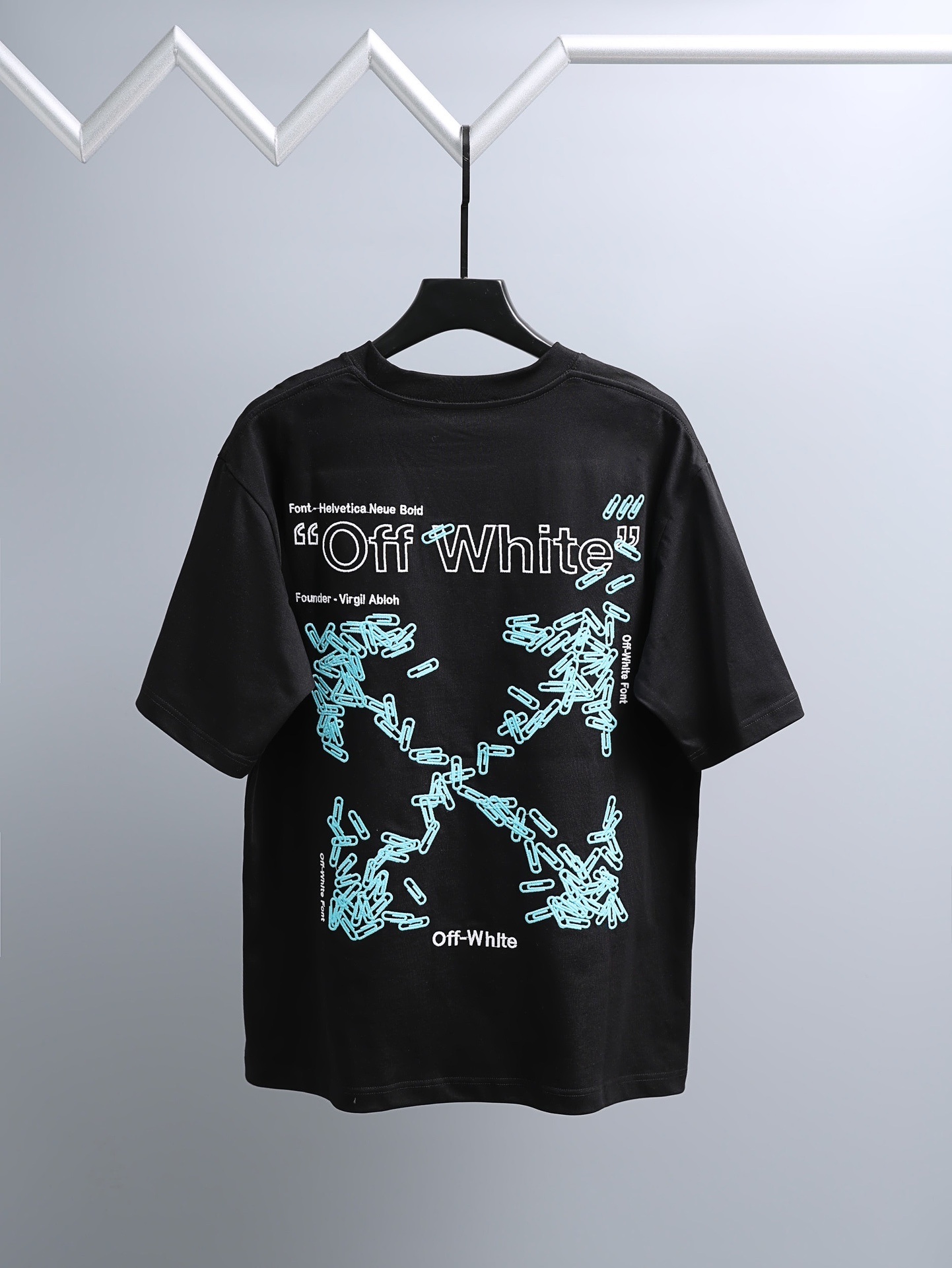 Off-White T-Shirt Signature Arrows Motif Black 2026 | Drip Kickz Off-White T-Shirt Signature Arrows Motif Black - Image 2