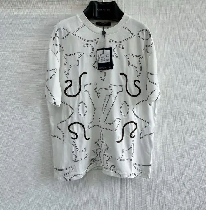 LV T-Shirt White Black 2026 | Drip Kickz LV T-Shirt White Black - Image 2
