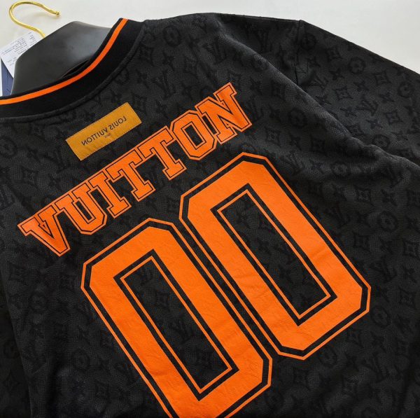 LV T-Shirt 2026 | Drip Kickz LV T-Shirt - Image 2