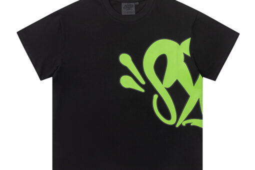 Syna World Prominent Green Brand Graphic T Shirt Black