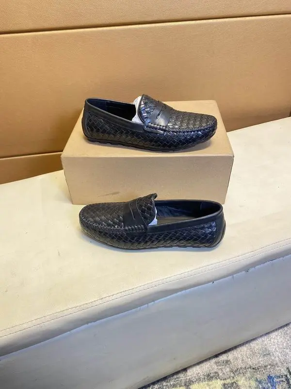 Bottega Veneta Intrecciato Loafers Driving Textured Black 2026 | Drip Kickz Bottega Veneta Intrecciato Loafers Driving Textured Black - Image 2