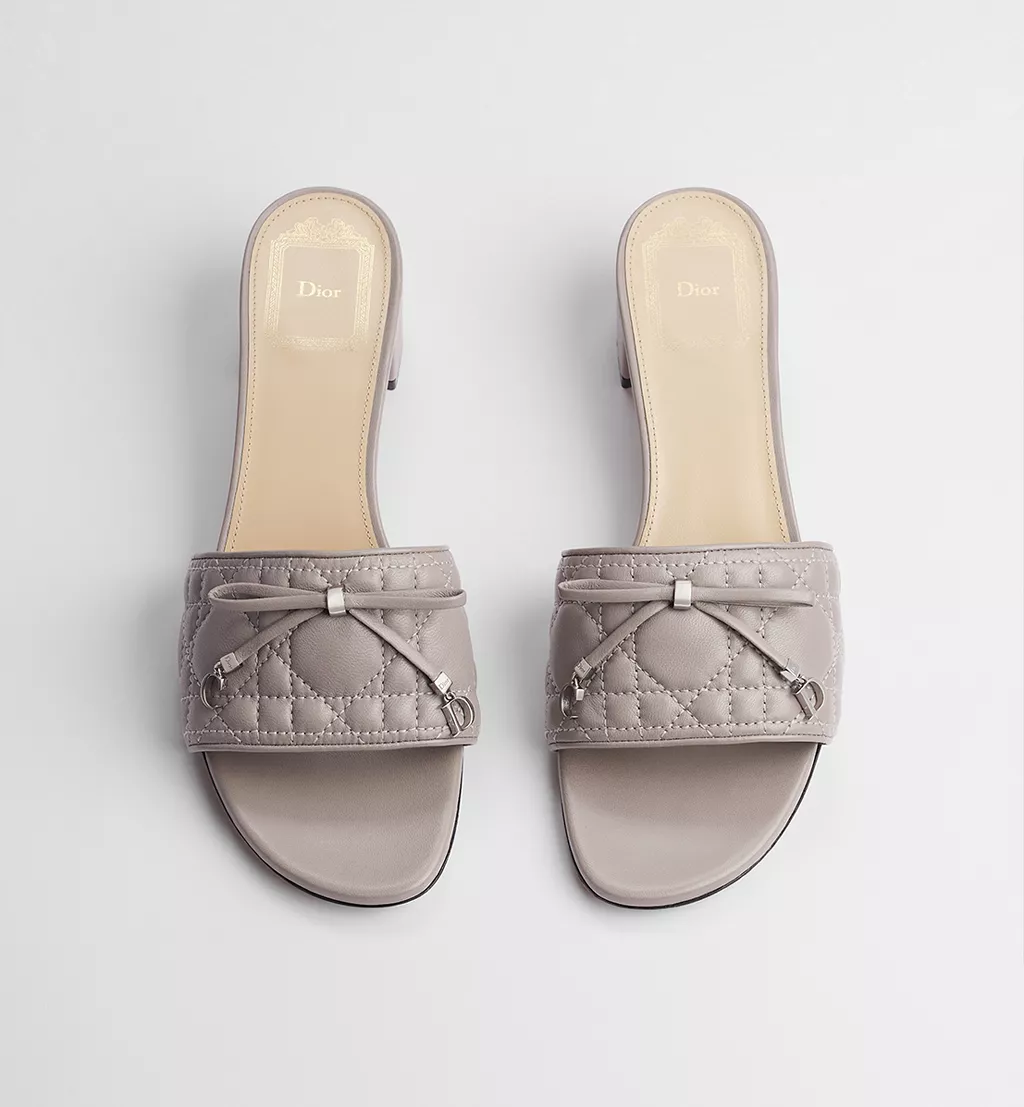 Cannage Heeled Slide Dove Quilted Cannage Lambskin 2026 | Drip Kickz Cannage Heeled Slide Dove Quilted Cannage Lambskin - Image 2