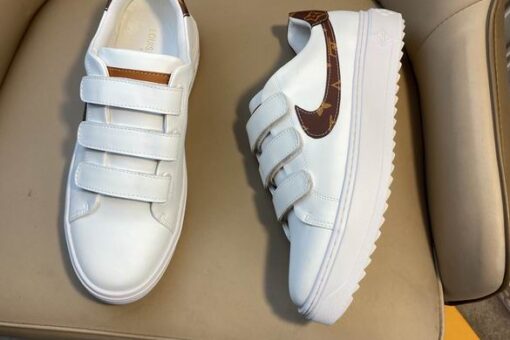Louis Vuitton x Nike Swoosh Sneaker White/Brown - 35