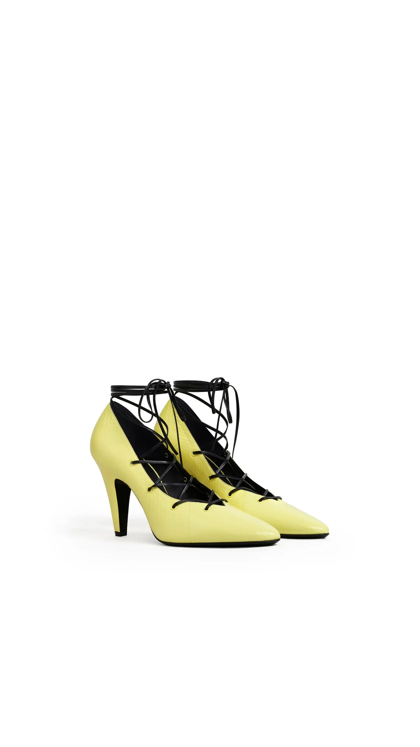 Alaïa Cone Laced Pumps Ayers Leather 2026 | Drip Kickz Alaïa Cone Laced Pumps Ayers Leather - Image 2