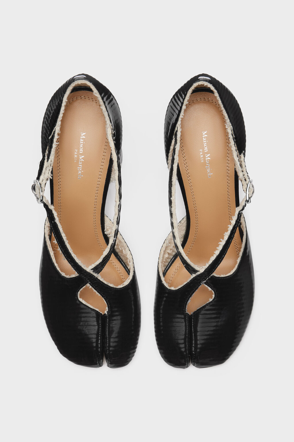 Maison Margiela Tabi Décolleté Black 2026 | Drip Kickz Maison Margiela Tabi Décolleté Black - Image 3
