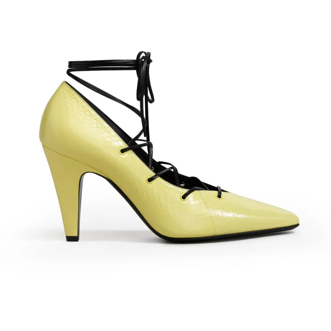 Alaïa Cone Laced Pumps Ayers Leather 2026 | Drip Kickz Alaïa Cone Laced Pumps Ayers Leather