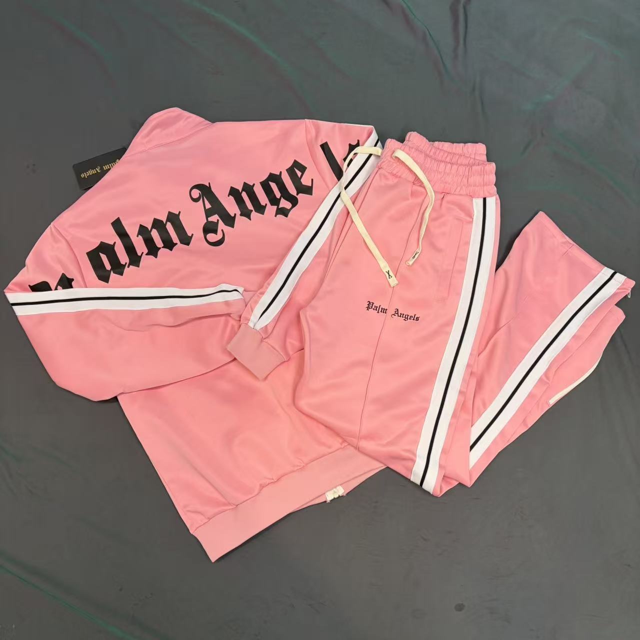 Palm Angels Zipped Tracksuit Rose Pink 2026 | Drip Kickz Palm Angels Zipped Tracksuit Rose Pink - Image 2