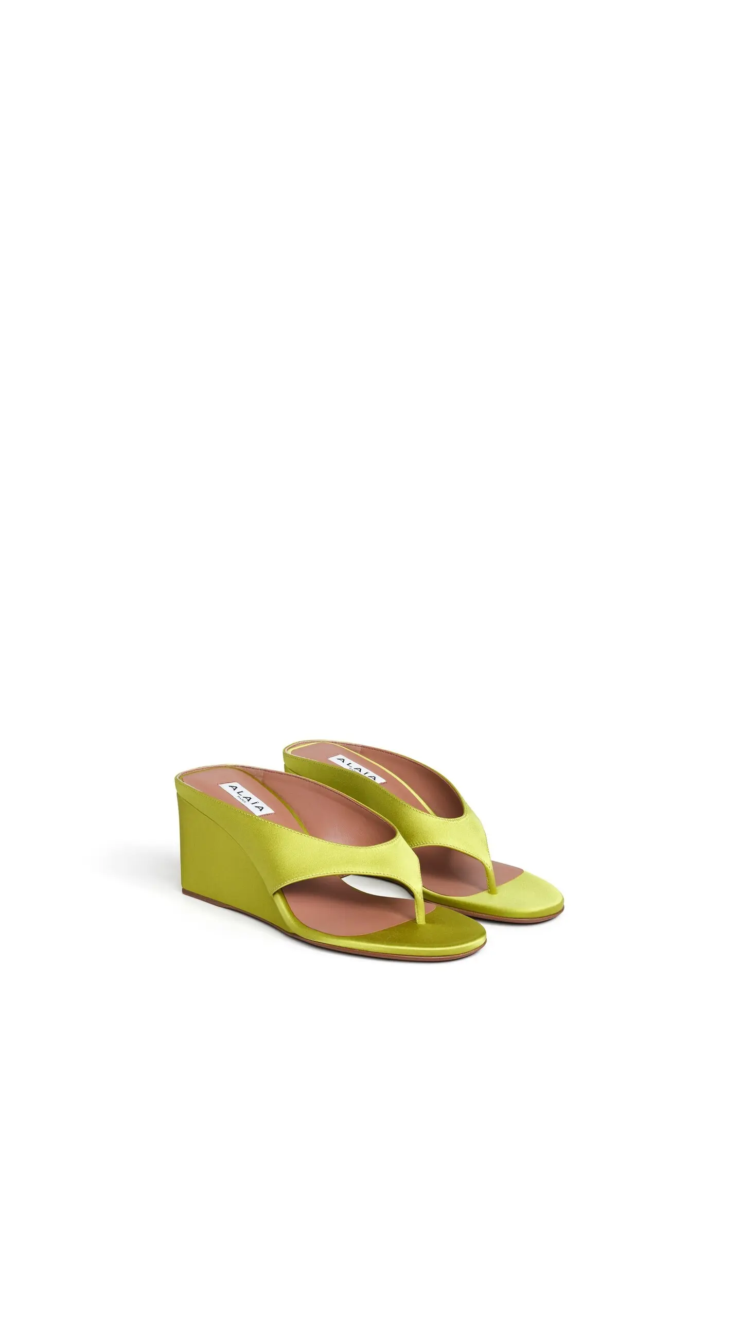 Alaïa Cube Thong Mules Satin 2026 | Drip Kickz Alaïa Cube Thong Mules Satin - Image 2