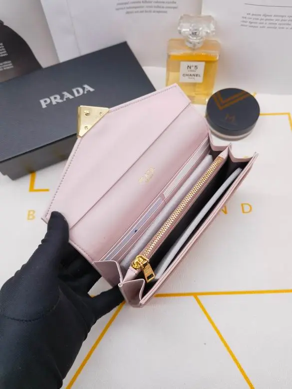 Prada Saffiano Leather Document Holder Pink 2026 | Drip Kickz Prada Saffiano Leather Document Holder Pink - Image 2