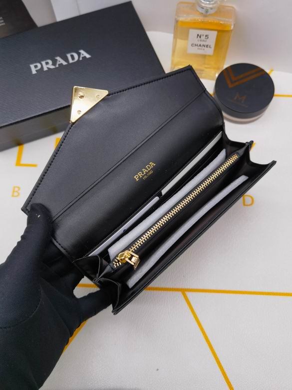 Prada Saffiano Leather Document Holder Black 2026 | Drip Kickz Prada Saffiano Leather Document Holder Black - Image 2