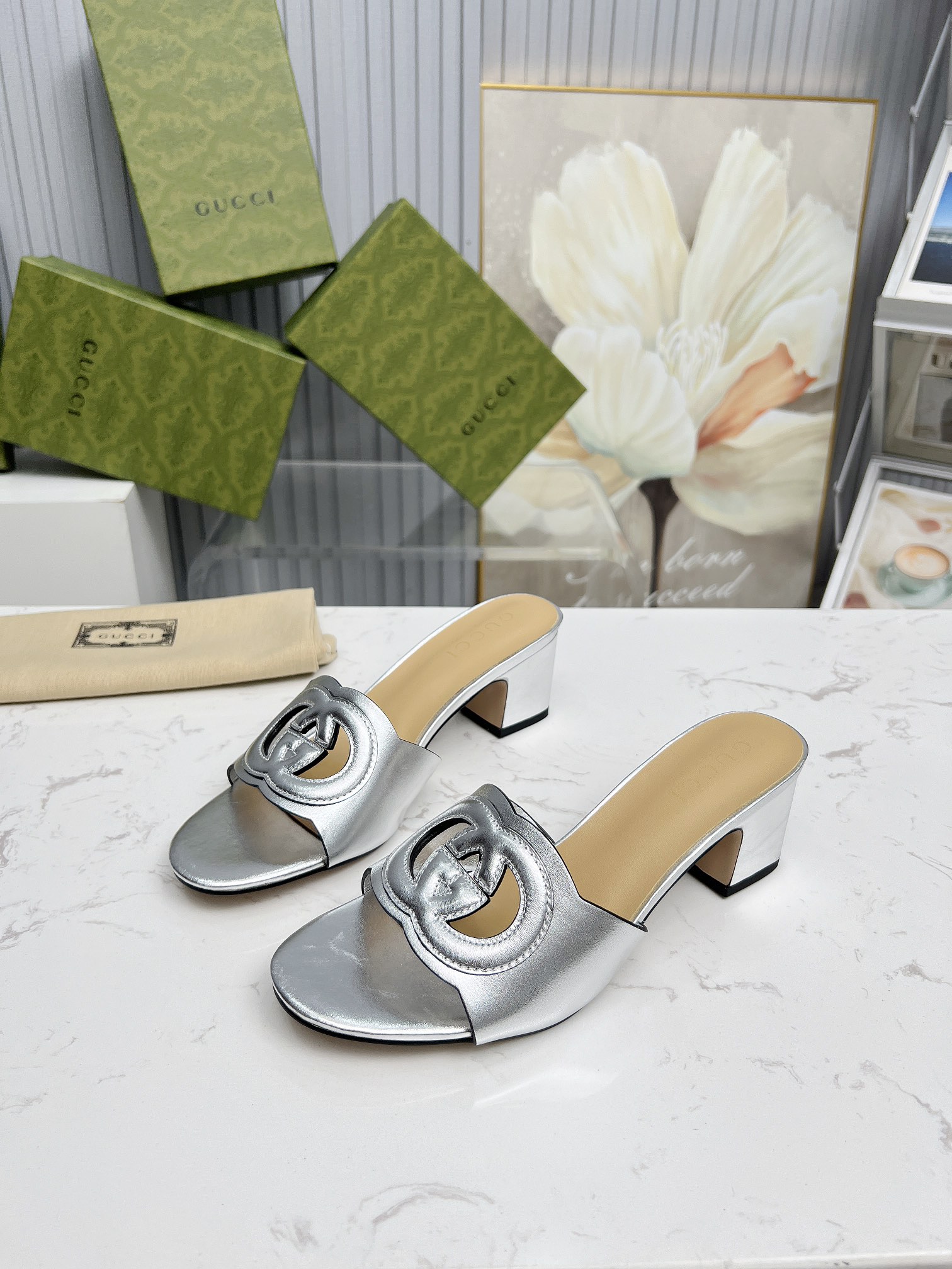 Slippers Silver 2026 | Drip Kickz Slippers Silver