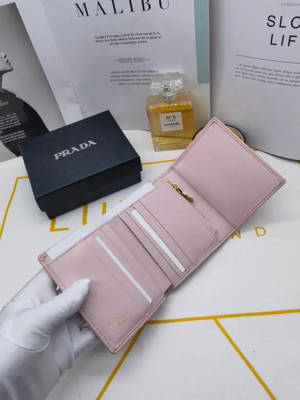 Prada Saffiano Leather Wallet Pink 2026 | Drip Kickz Prada Saffiano Leather Wallet Pink - Image 2