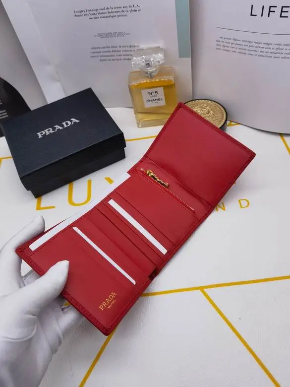 Prada Saffiano Leather Wallet Red 2026 | Drip Kickz Prada Saffiano Leather Wallet Red - Image 2