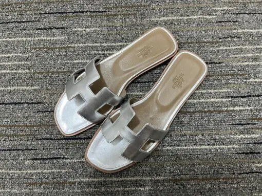 Hermes Chypre Sandals Silver 2026 | Drip Kickz Hermes Chypre Sandals Silver