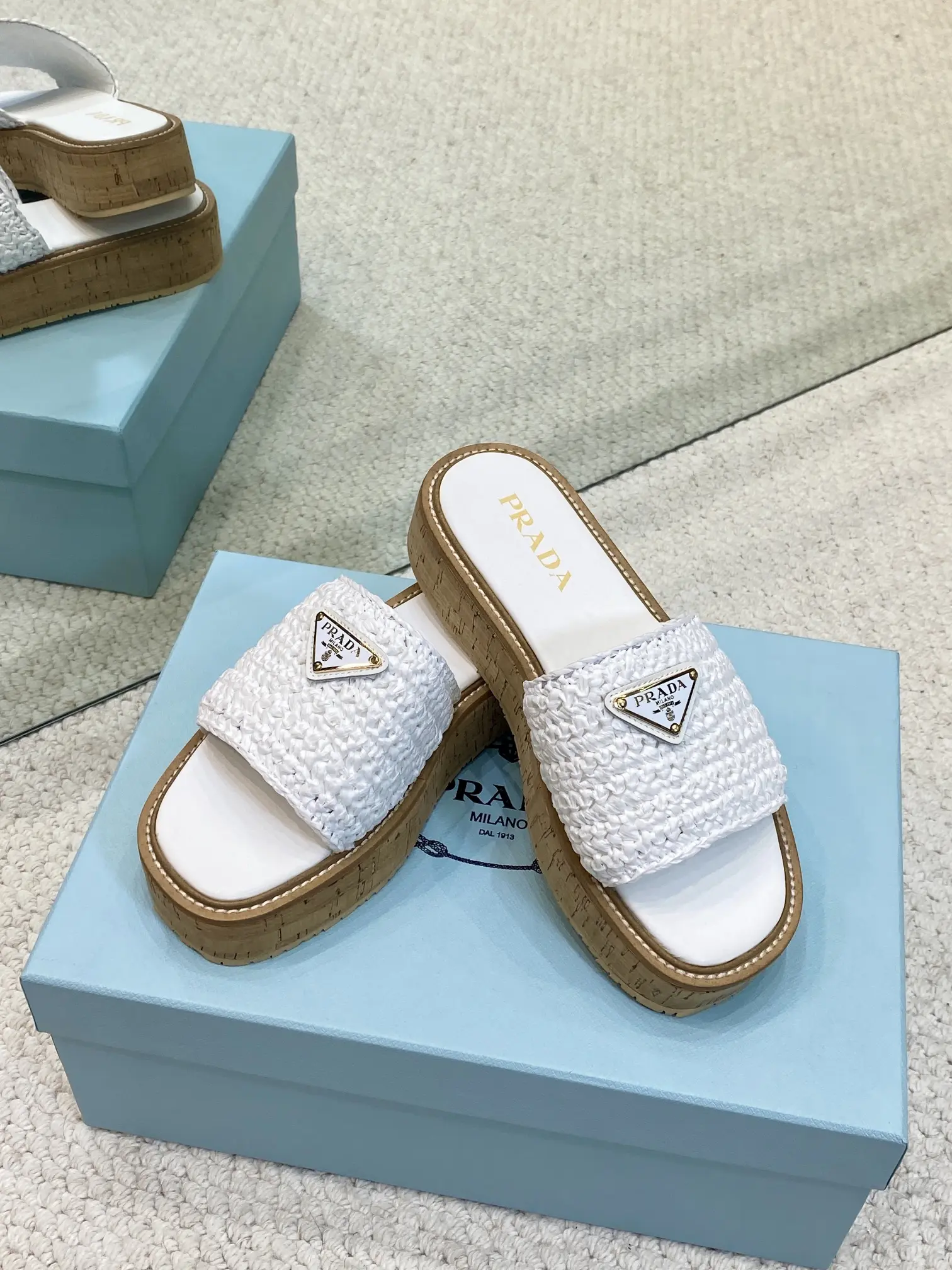 Prada Raffia Flatform Slide Sandal White 2026 | Drip Kickz Prada Raffia Flatform Slide Sandal White - Image 2