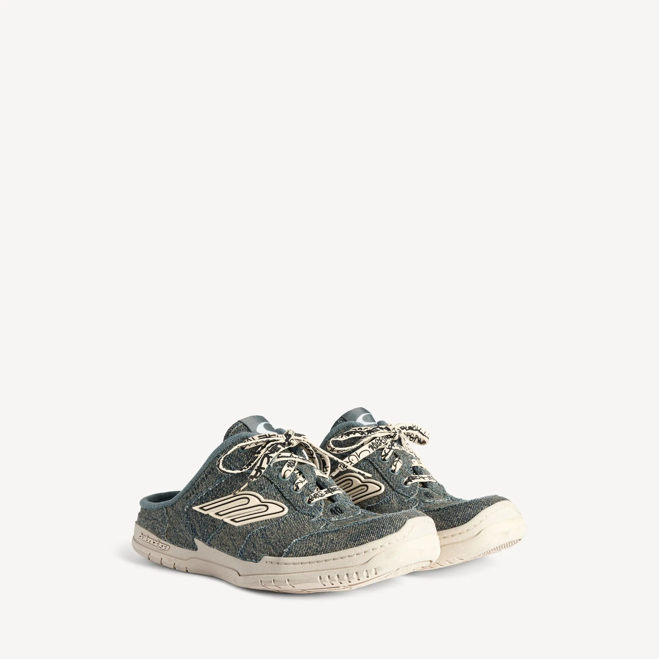Balenciaga Hamptons Denim Mule Blue 2026 | Drip Kickz Balenciaga Hamptons Denim Mule Blue - Image 2