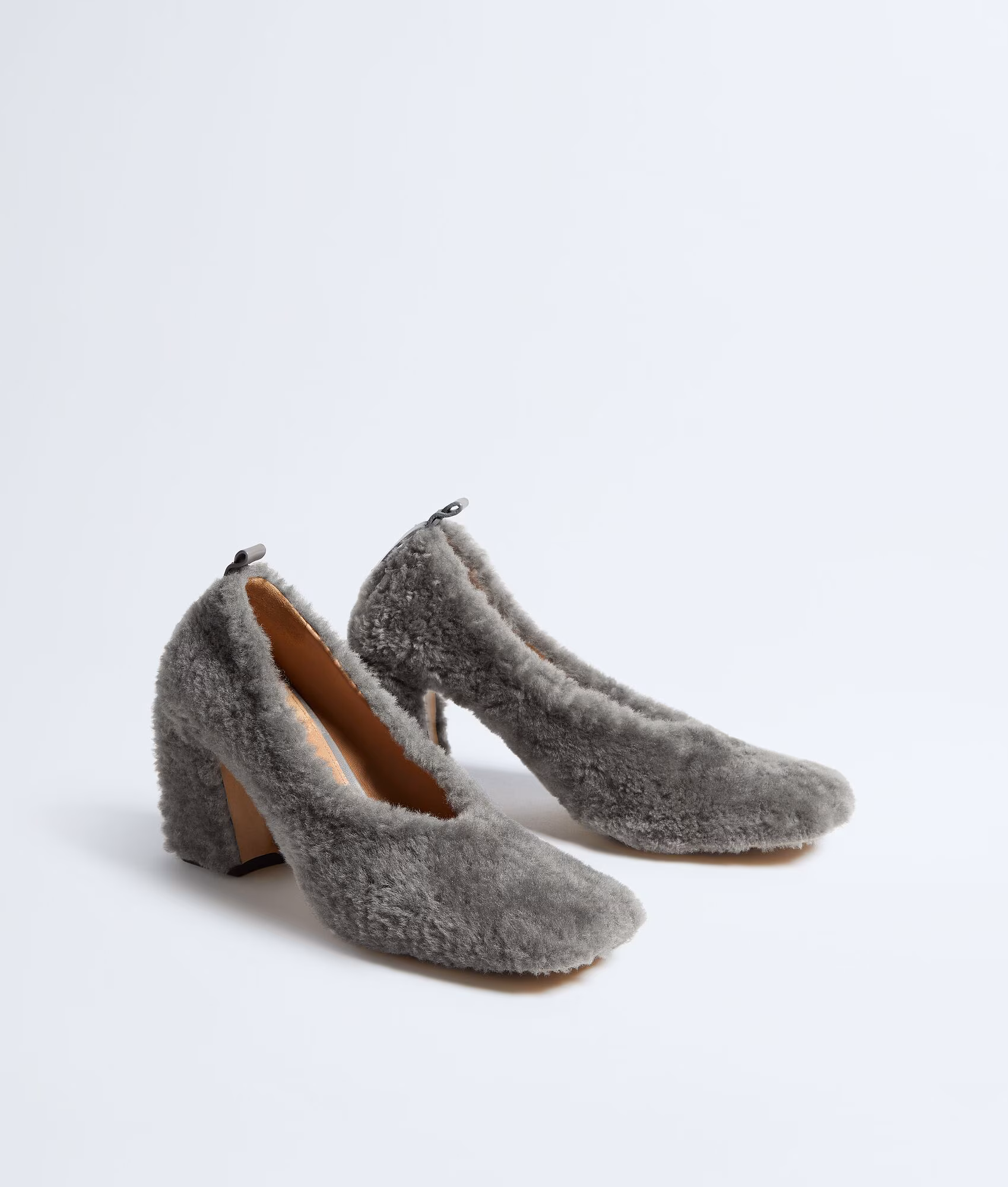 Bottega Veneta Allegra Pump 2026 | Drip Kickz Bottega Veneta Allegra Pump - Image 2