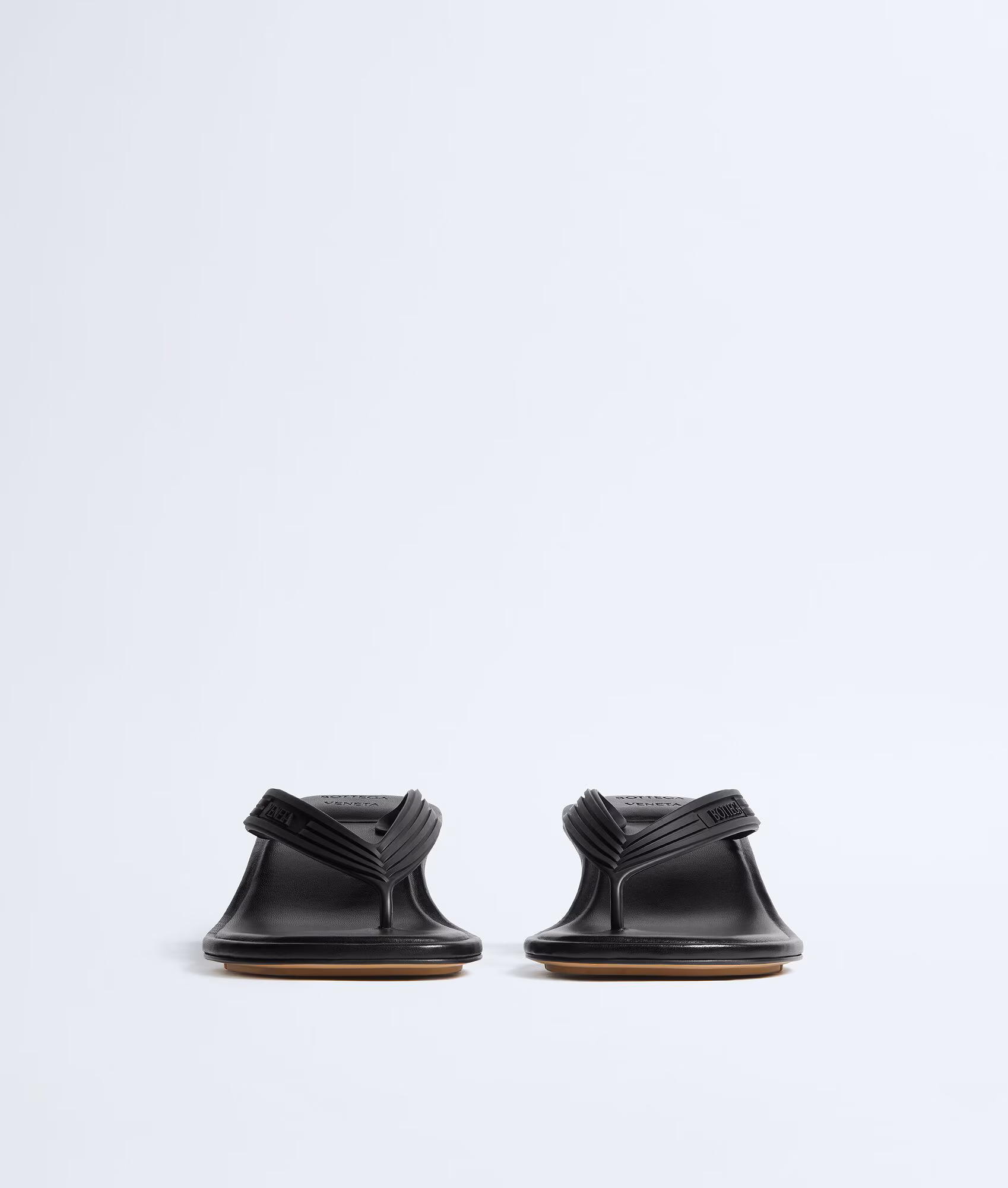 Bottega Veneta Sampieri Thong 2026 | Drip Kickz Bottega Veneta Sampieri Thong - Image 2