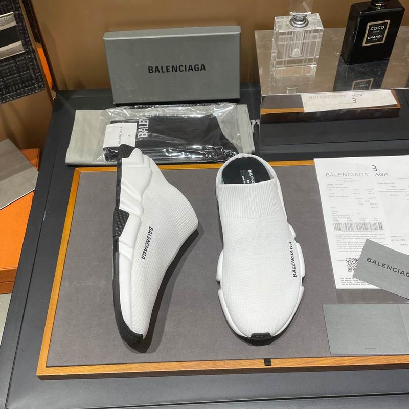 Balenciaga Speed 2.0 Recycled Knit Mule Sneakers Black White 2026 | Drip Kickz Balenciaga Speed 2.0 Recycled Knit Mule Sneakers Black White - Image 2