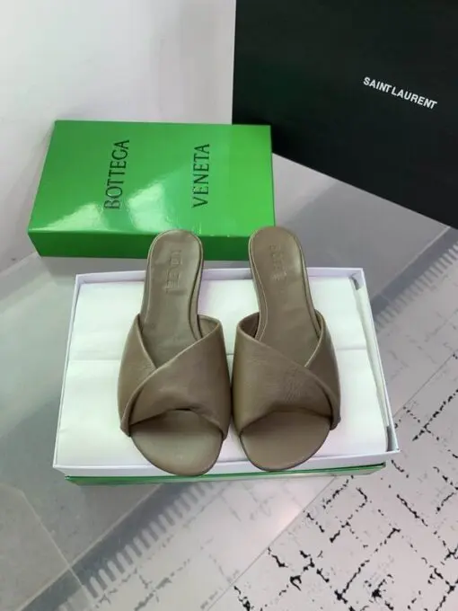 Bottega Veneta Flat Mule Dark Green 2026 | Drip Kickz Bottega Veneta Flat Mule Dark Green - Image 2