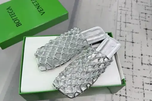 Bottega Veneta Metallic Leather Knot Net Mule Flats Silver