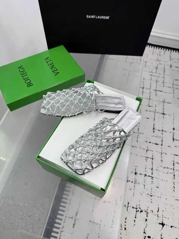 Bottega Veneta Metallic Leather Knot Net Mule Flats Silver 2026 | Drip Kickz Bottega Veneta Metallic Leather Knot Net Mule Flats Silver - Image 2