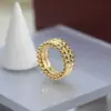 Clash De Ring Yellow Gold