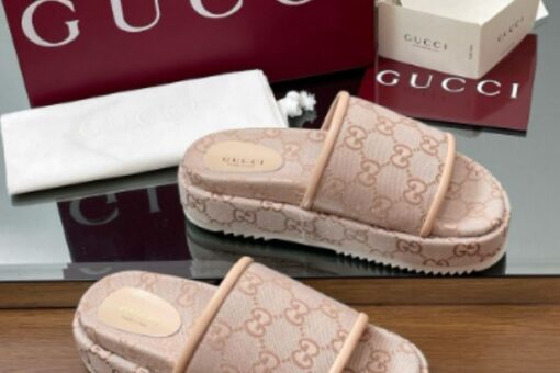 Women’s platform slide sandal pink