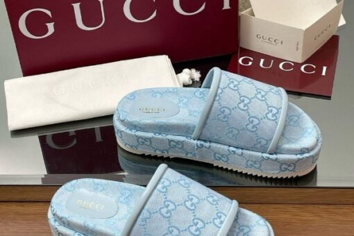 Women’s platform slide sandal sky blue