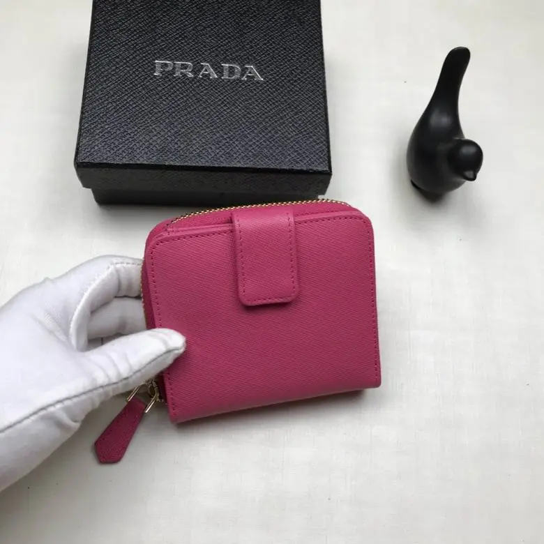 Prada Saffiano Bi-fold Wallet Leather Hot Pink 2026 | Drip Kickz Prada Saffiano Bi-fold Wallet Leather Hot Pink - Image 3